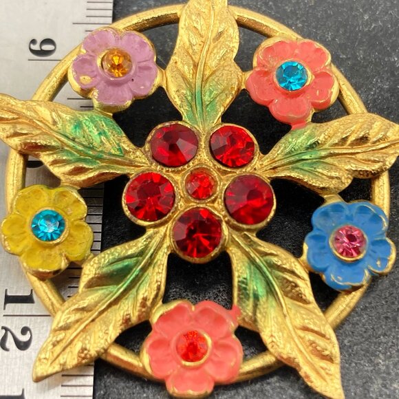 VINTAGE Gold tone metal, enamel, and rhinestone flower brooch ~ 1930s 1940s pin - Picture 10 of 10